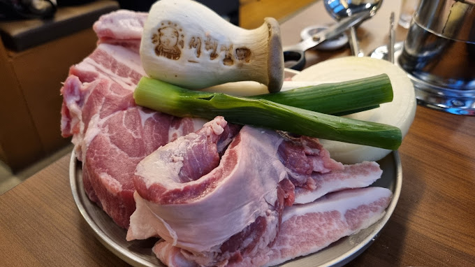 정자동 프리미엄 고기집 '서현실비'