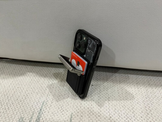 아이폰과 카드지갑