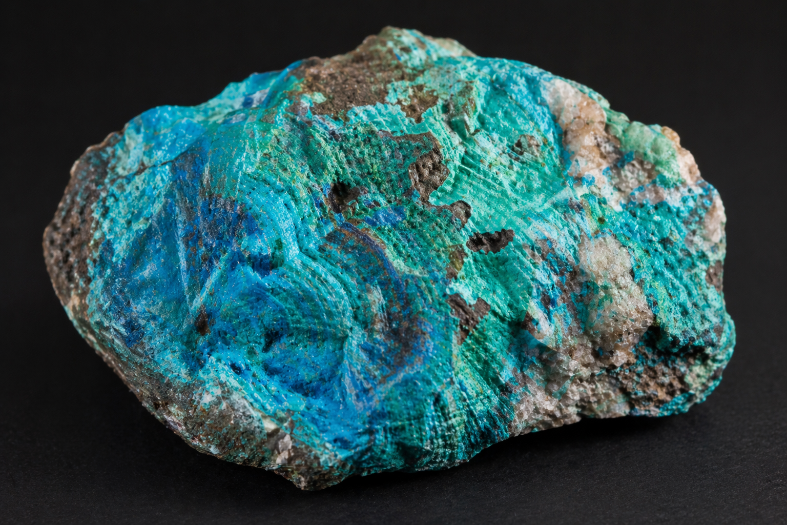 푸른 바다와 녹음의 대지를 담은 크리소콜라(Chrysocolla) 이야기