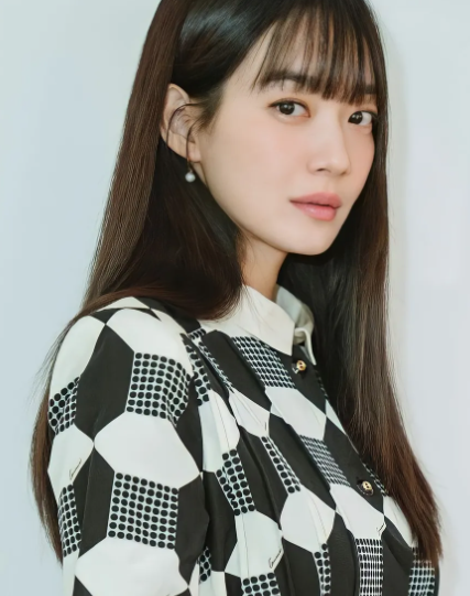신민아 느좋 사복패션