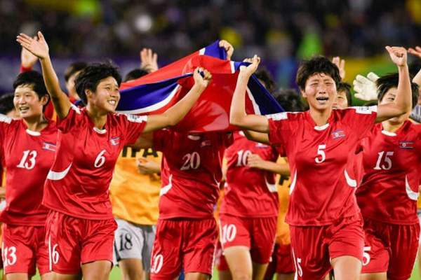 내고향여자축구단 입국: 8년 만의 전격 방남! AWCL 수원FC위민 남북 빅매치 일정, 역대 전적 및 관전 포인트 총정리