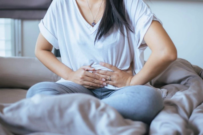 여자 왼쪽 갈비뼈 통증 원인 10가지