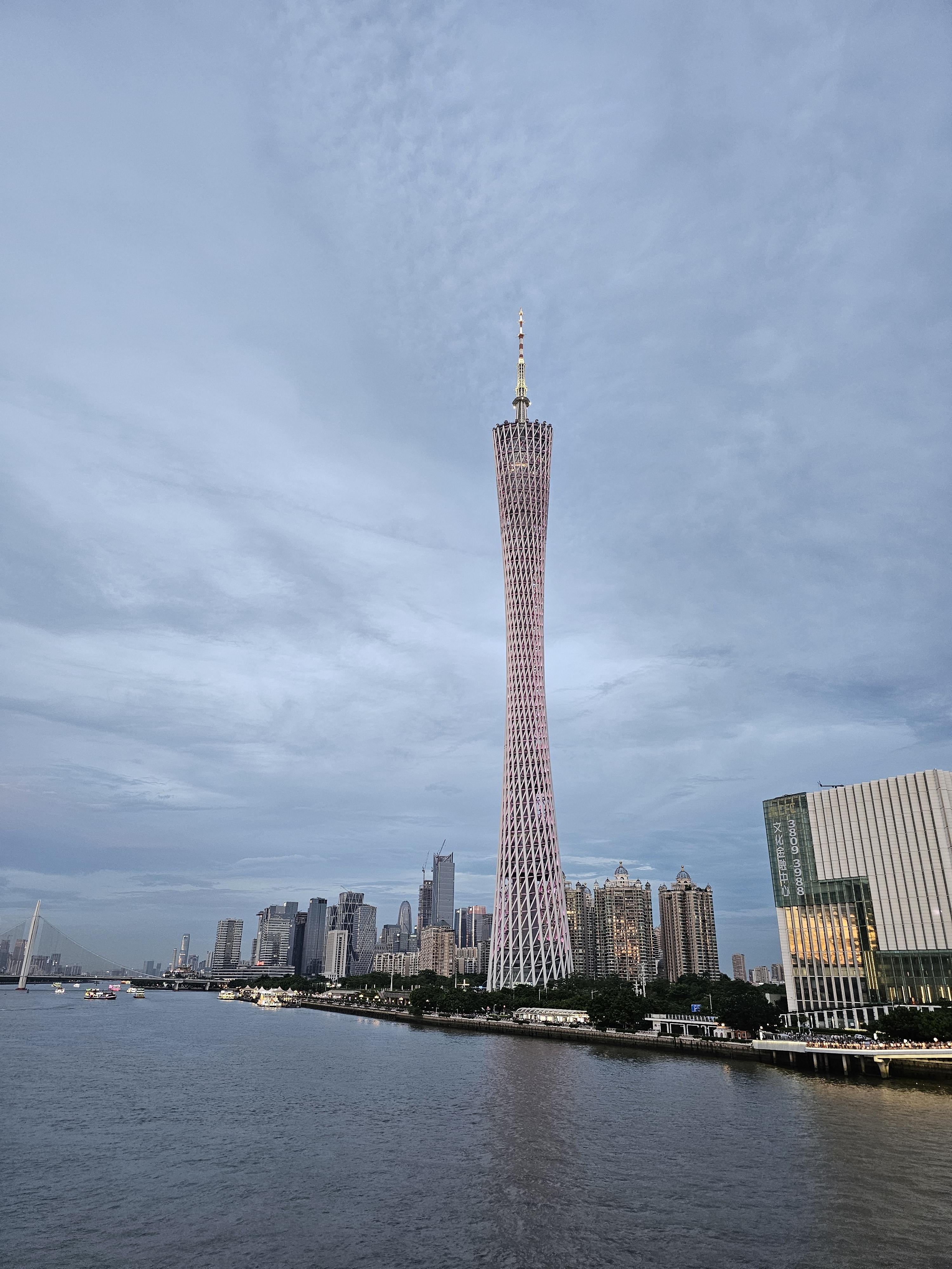 광저우타워 사진 야경