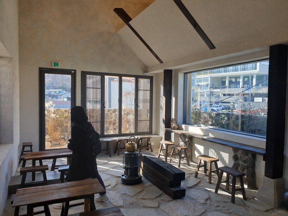 카페베이스 3층 내부