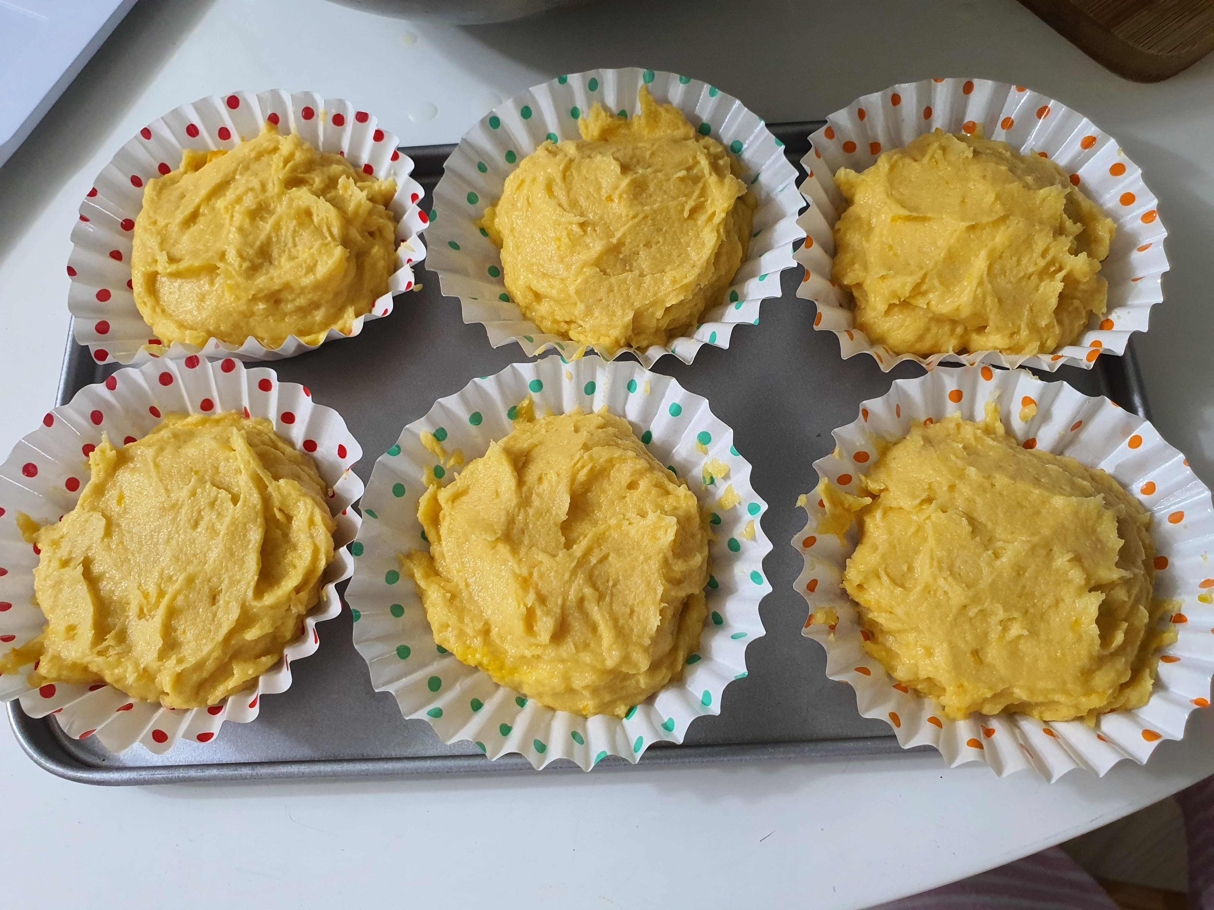 반죽을 담은 유선지