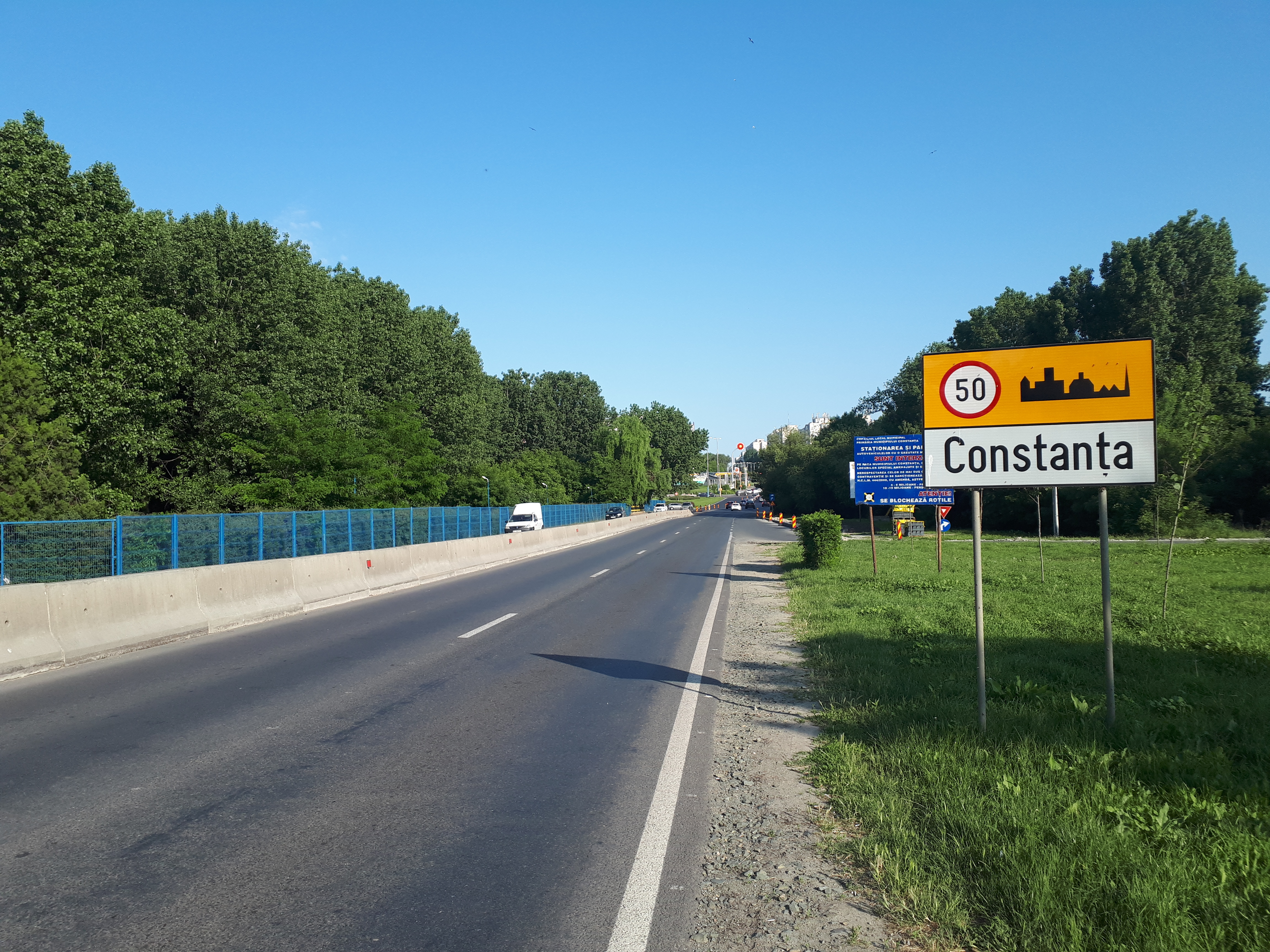 루마니아 콘스탄차 이정표