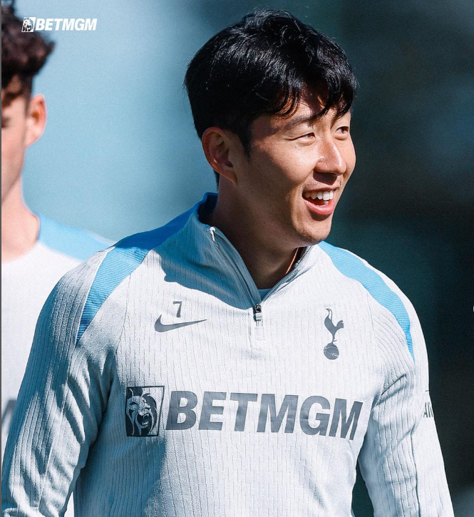 ํ ํธ๋ ์์ค๋ ์ค๊ณ