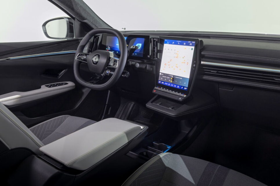 라팔 SUV, 오로라, 세닉 2테크: 출시일 및 예상 가격 분석