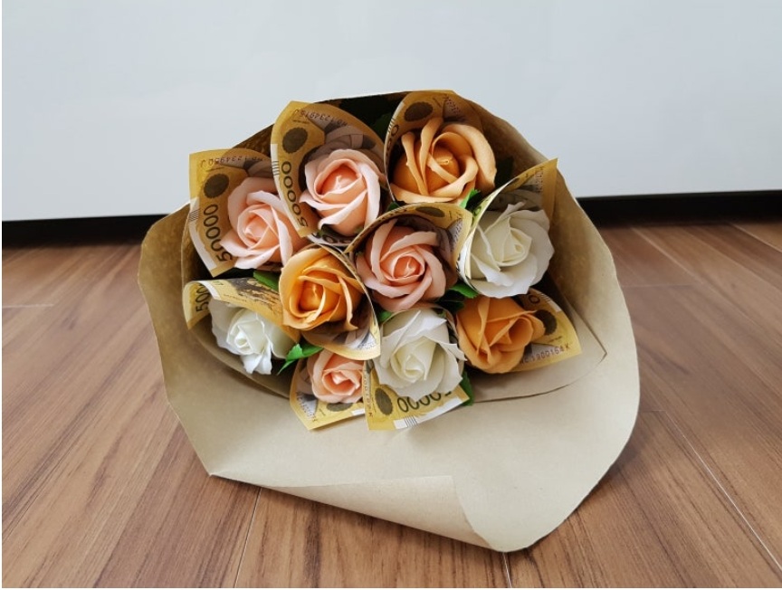 어버이날 선물 TOP 10 - 현금 또는 상품권