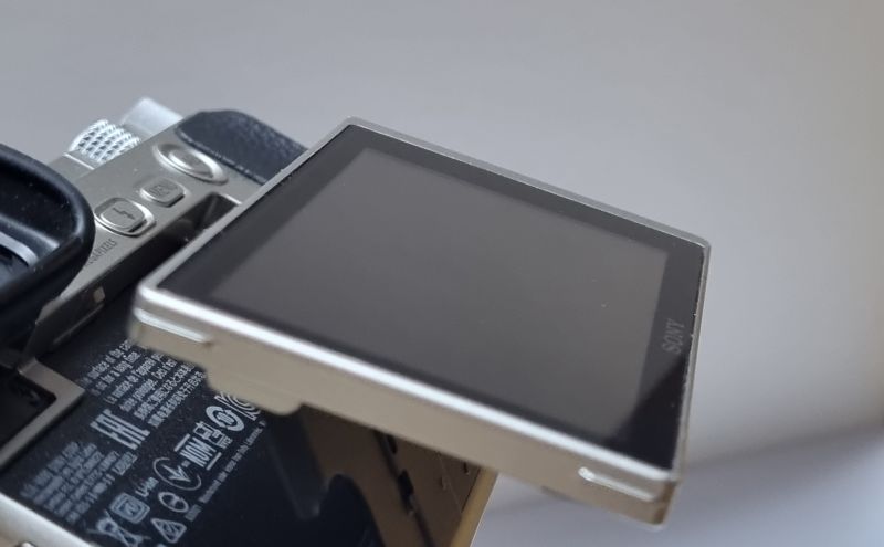 소니A6000-모니터