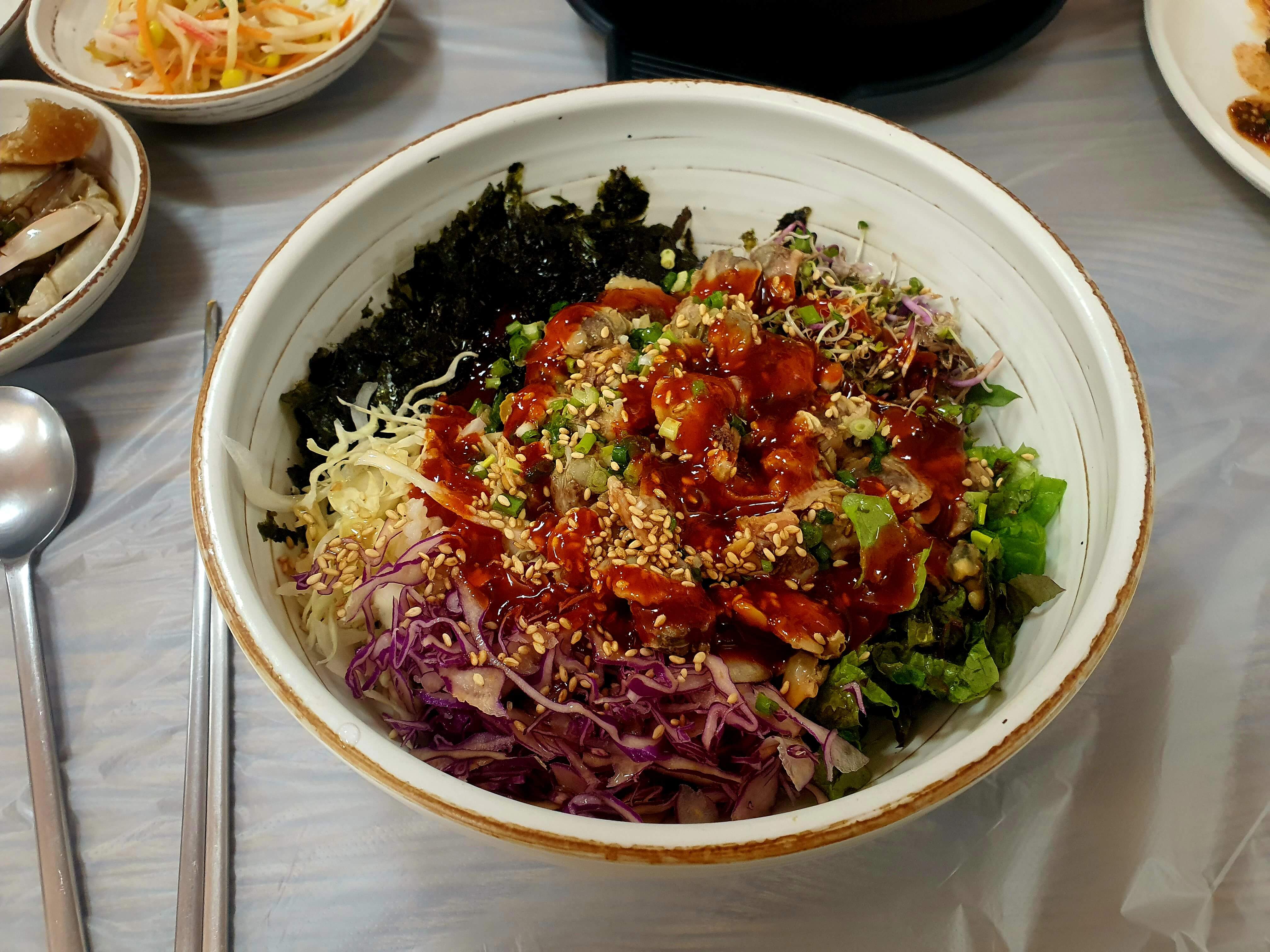 엄마손해물뚝배기