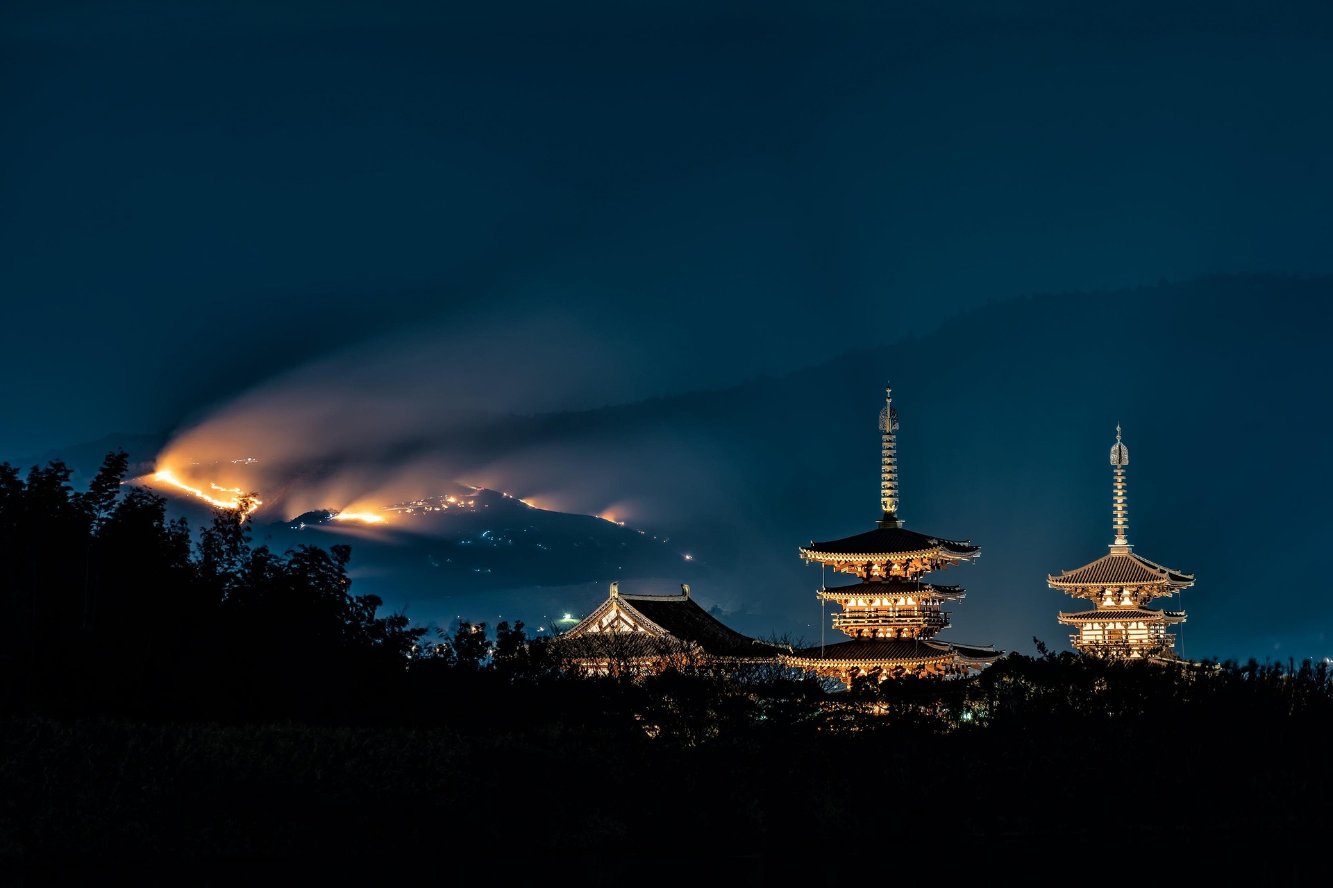 경주 야경 명소 동궁과 월지 반영 사진