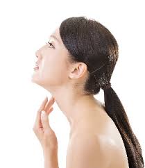 목주름 없애는 비결