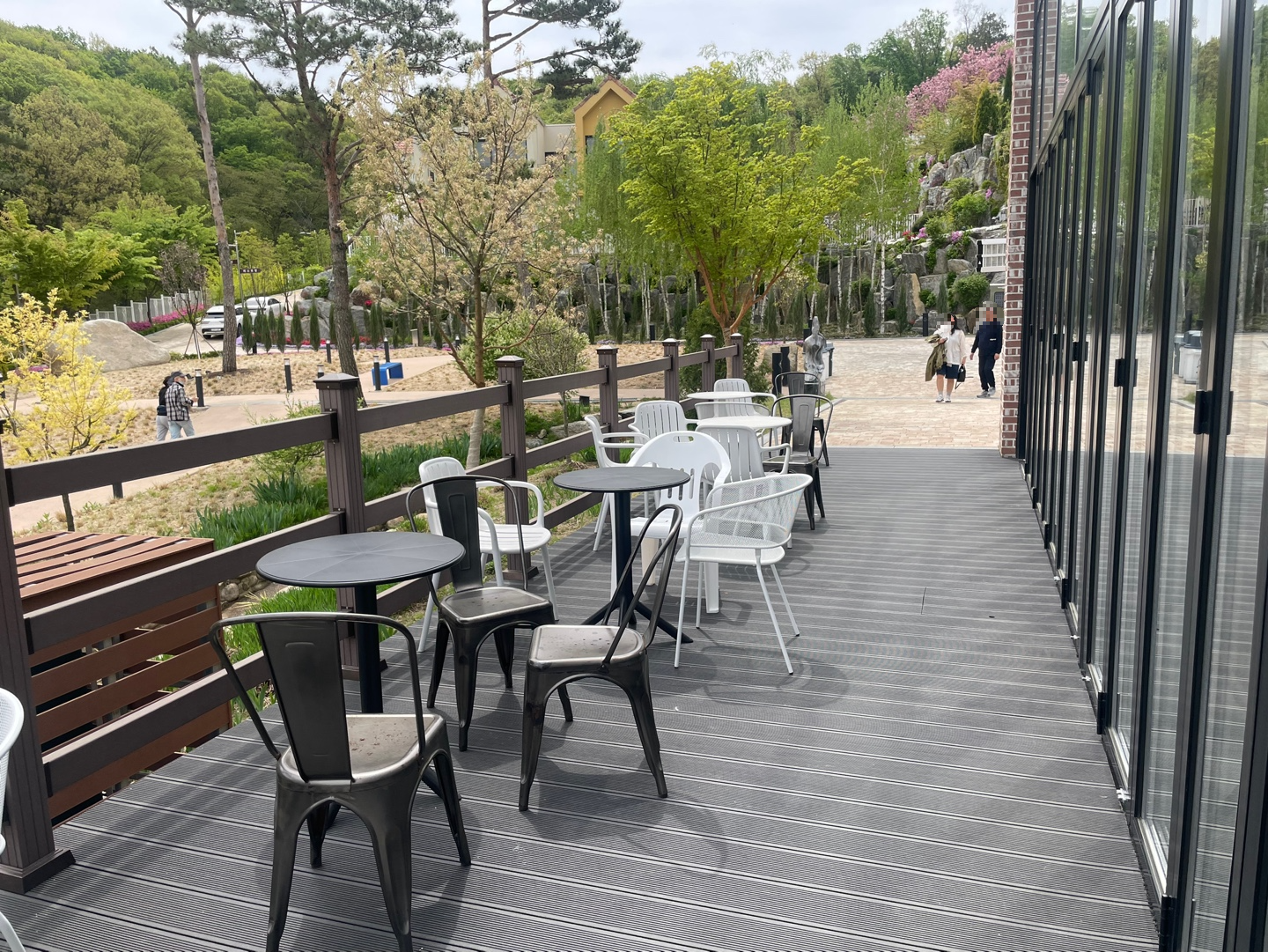 용인 자작나무숲 베툴라 대형 베이커피 카페