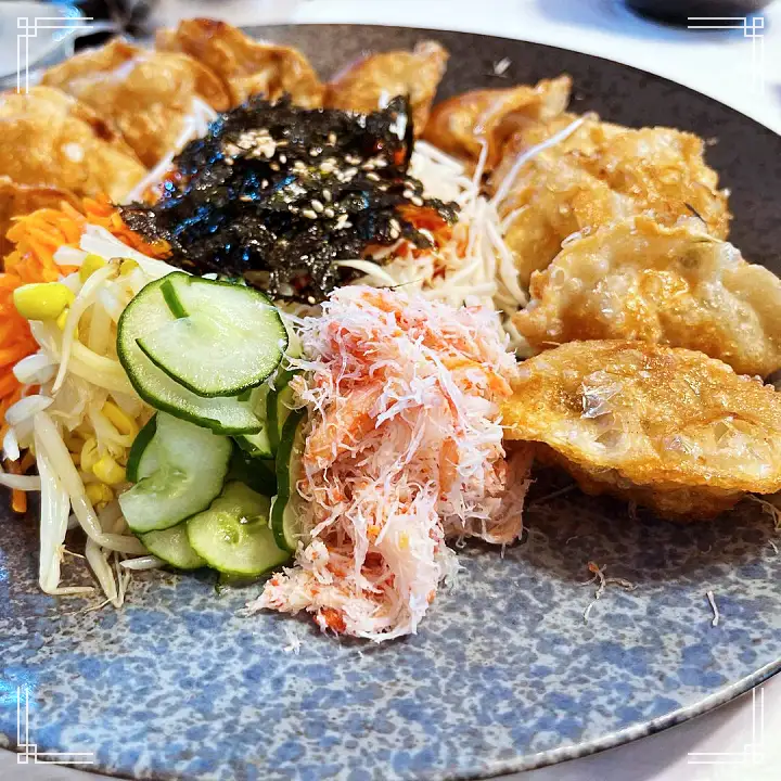 식객 허영만 백반기행 붉은대게 문희경 편 대게 게짜박이 게살 돌솥 비빔밥 비빔만두 누룽지밥 솥밥 울진 맛집 소개