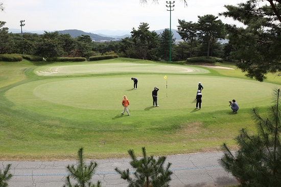 비싸진 골프 비용 원인은 법인카드 때문이다.