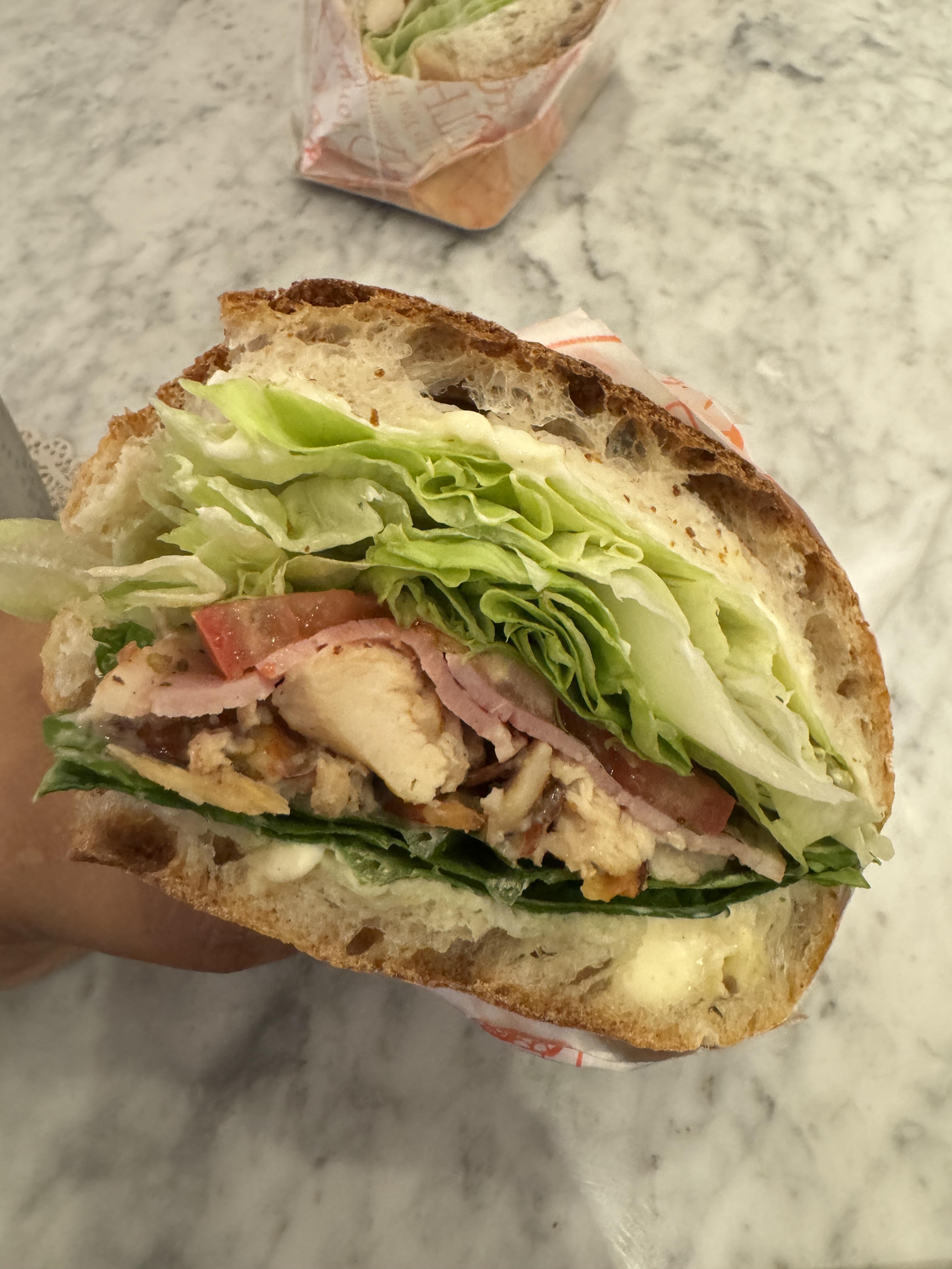 도봉동-카페-152길-닭가슴살샌드위치