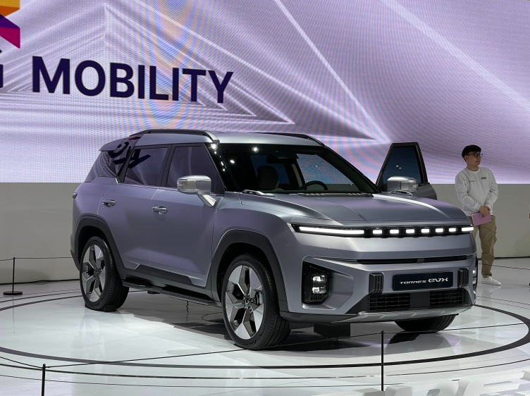 토레스 EVX 전기차 디자인