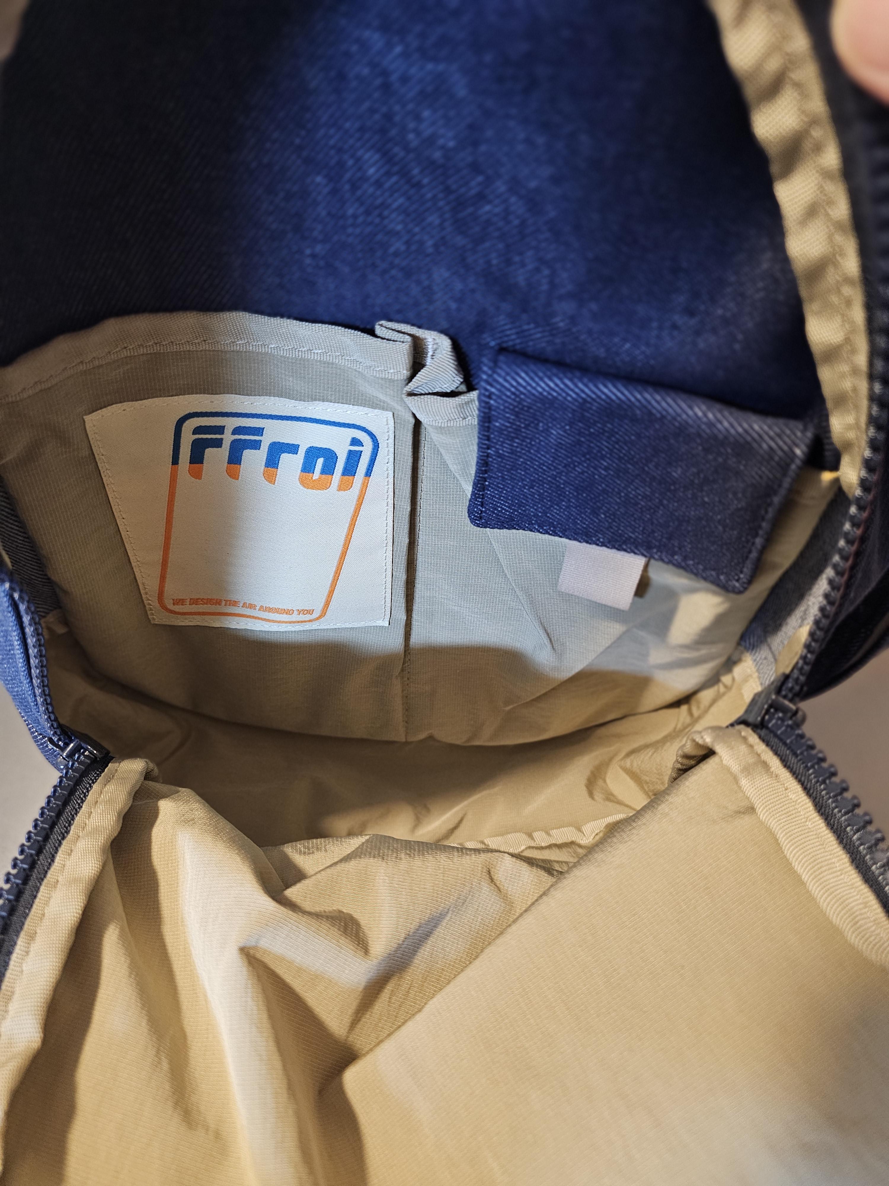 프루아 470 데님 백팩(ffroi 470 denim backpack)