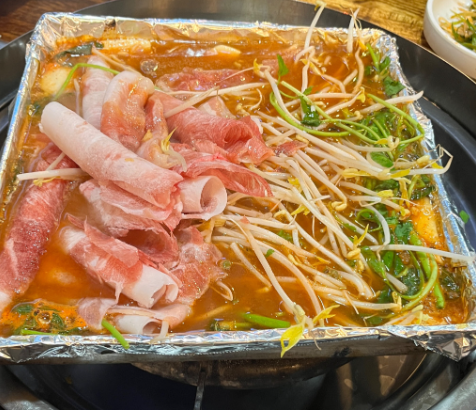 생방송투데이 12000원 찌개 구이 한상차림 외국인의 밥상 엘로디편 종로 포크랜드 정보