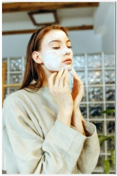 옷에 묻은 파운데이션 지우는법