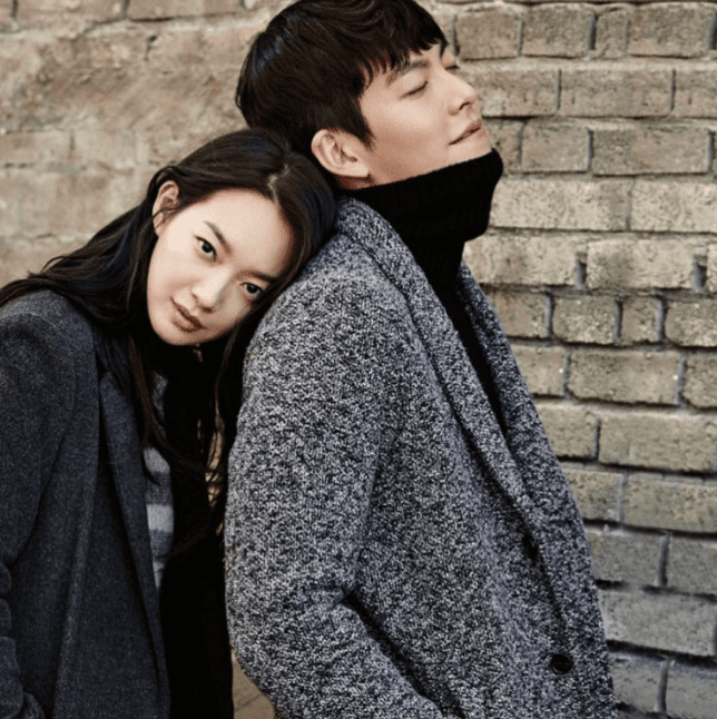 김우빈신민아 광고 이미지