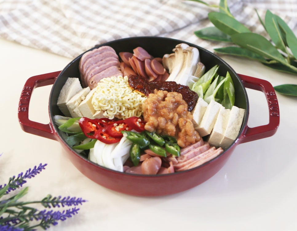 김치 부대찌개