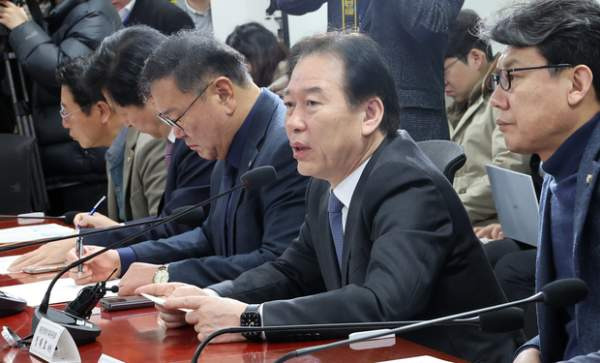 환율 안정 3법 국회 통과: 서학개미 국내 복귀 시 양도세 100% 면제 총정리