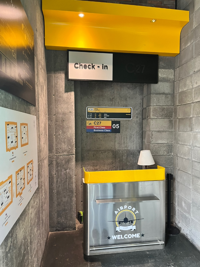 공항 수속하는 곳