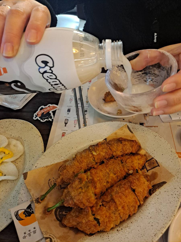 우이락 한잔 받으시오