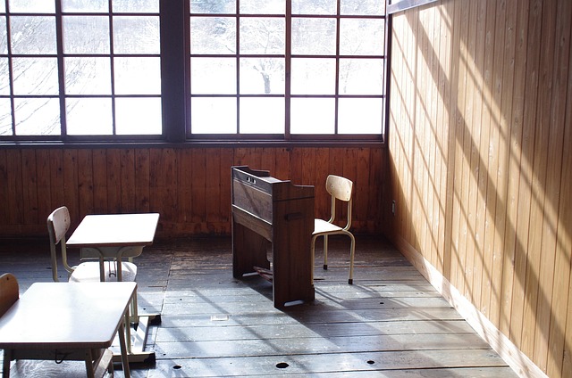 학생들이 떠난 빈 교실