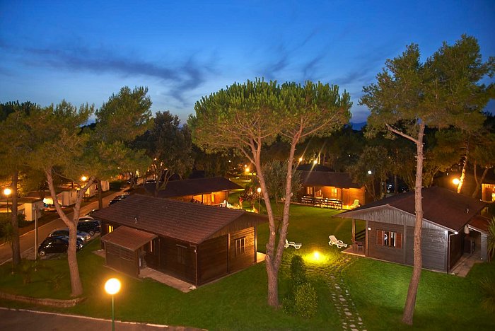 Villaggio Turistico Baia Domizia