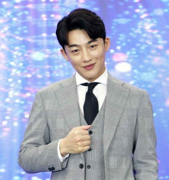 신승태 프로필