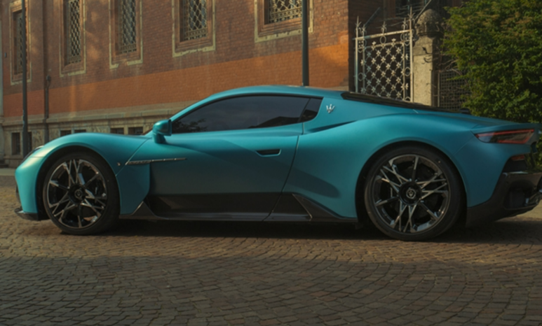 마세라티 MC푸라