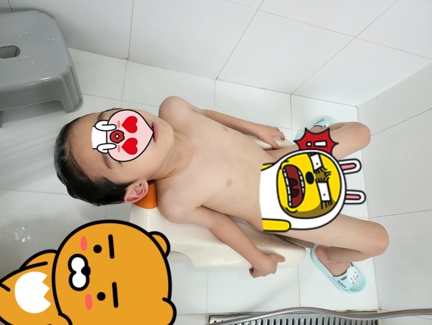 예민한 아이도 적응한 유아샴푸의자 실제 사용 모습