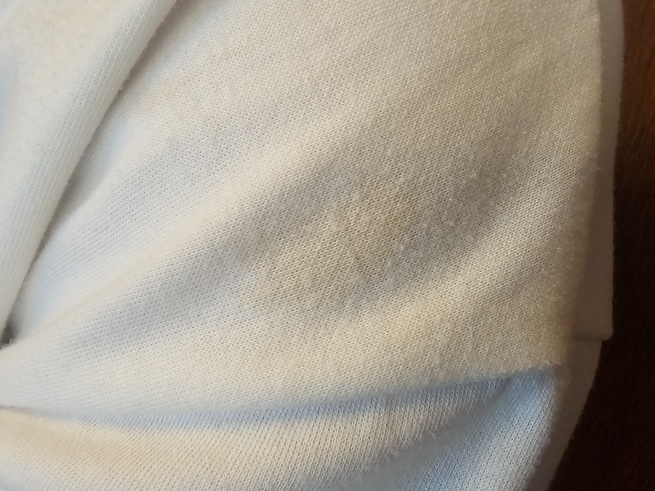 옷 기름얼룩 제거방법