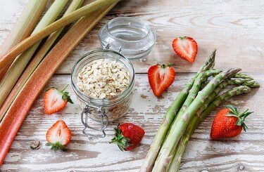 루바브 효능&amp;#44; 갱년기를 책임지는 필수 식품으로 알려져 있습니다.