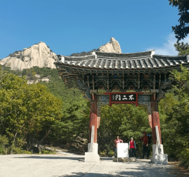 북한산 우이령길 예약하기