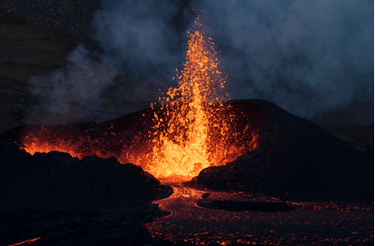 화산의 구조와 분화 메커니즘