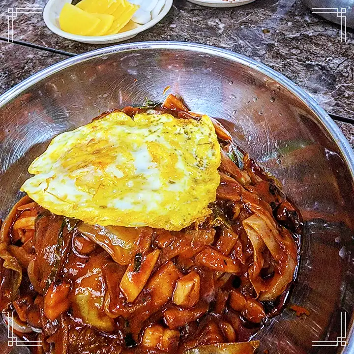 식객 허영만 백반기행 40년 전통 달인 노포 중국집 문희경 편 비빔 짬뽕 탕수육 울진 맛집 소개