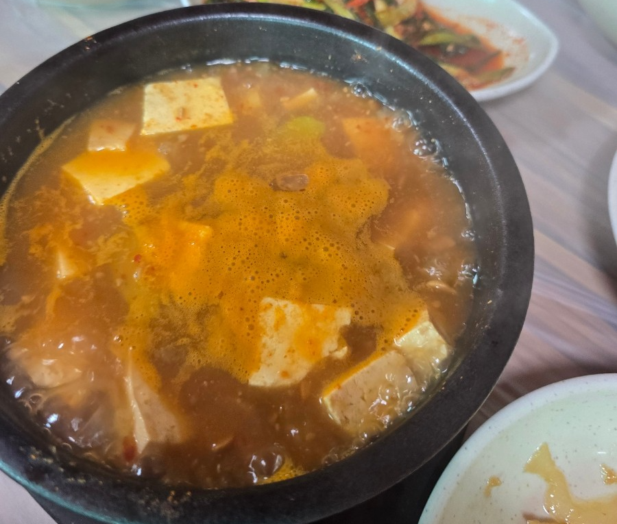 단양 단성면 맛집 영식할머니 마늘더덕제육 밥상