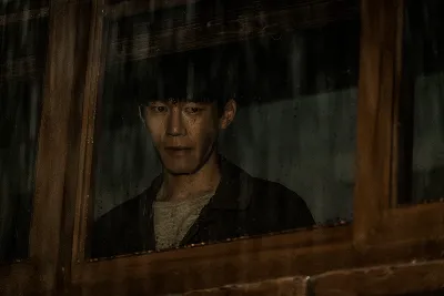 송유석 역(김무열)