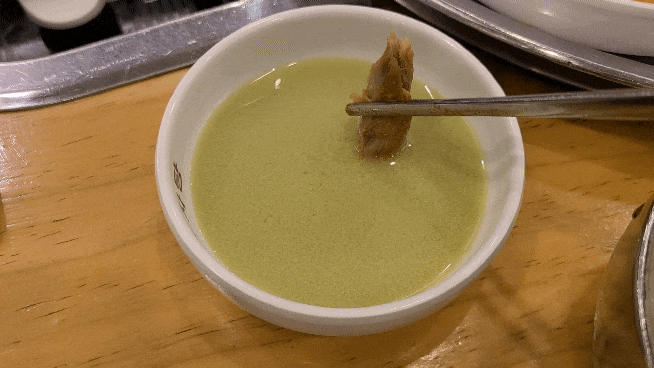 금바위-감자탕-살코기-겨자-소스