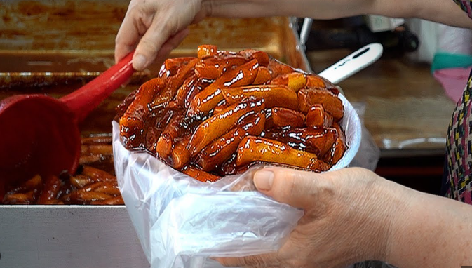 떡볶이의 숨은 고수 : 석관시장 떡복이