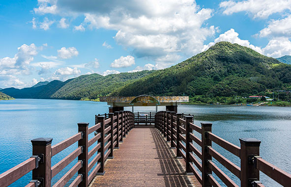 충북 옥천 향수호수길
