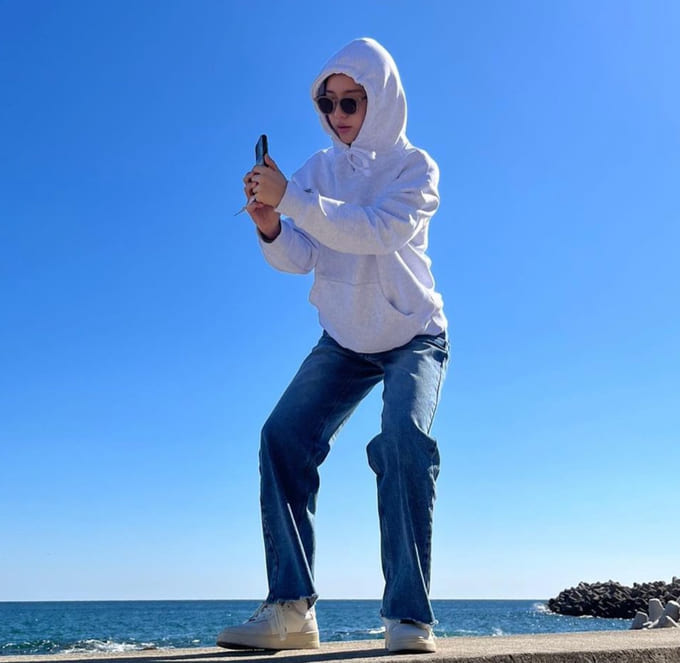 안은진 사복