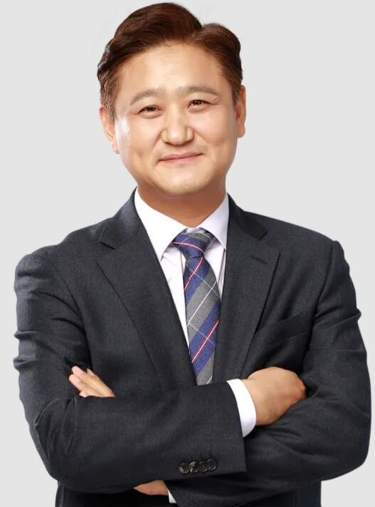 부동산 1타 강사 박문각 최성진 사망 원인, 그는 누구인가?