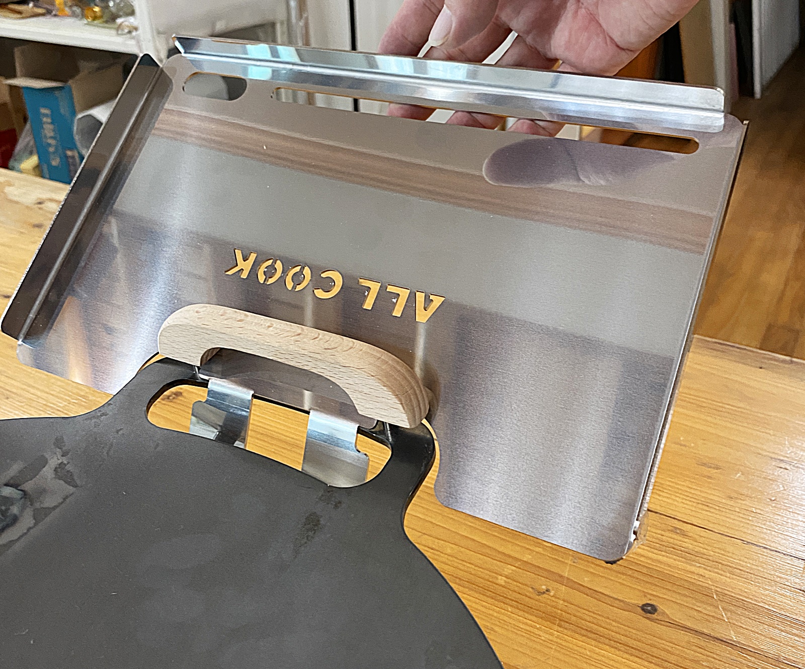 사이드 테이블 끼워 맞추기