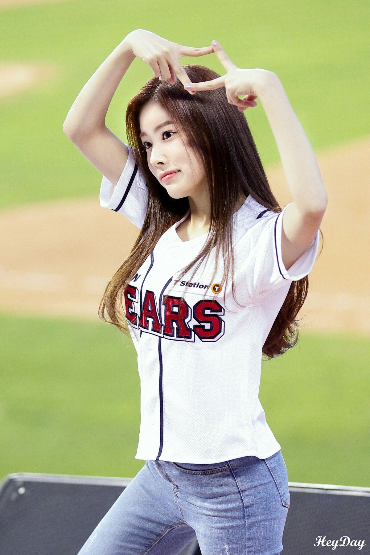 아이즈원 강혜원 몸매 키 아이즈원 강혜원 몸매 키