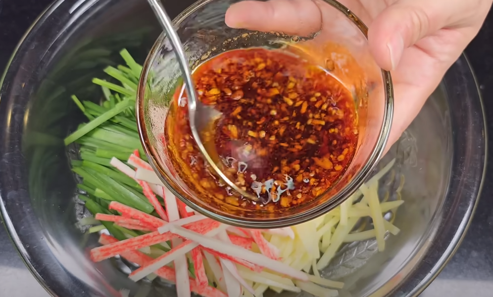 쉽고 간단한 밑반찬 감자채무침